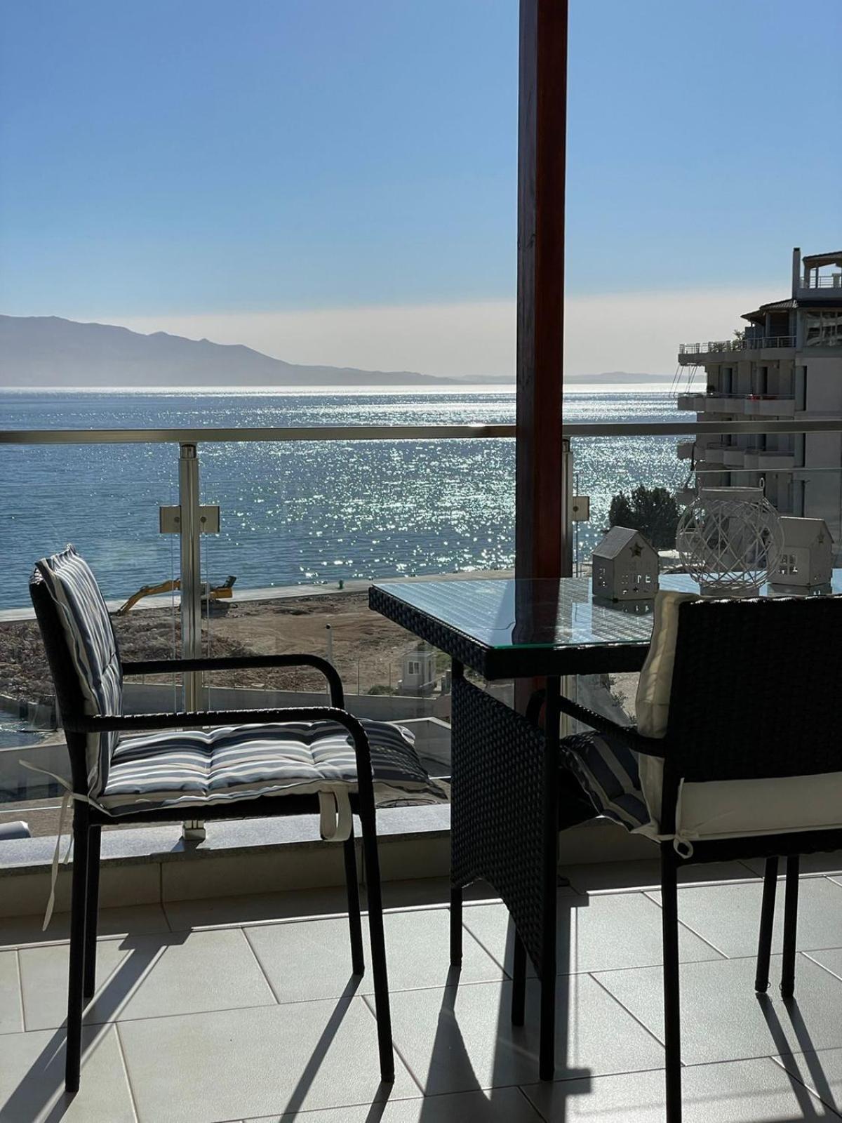 Anna Apartments Sarande Bagian luar foto