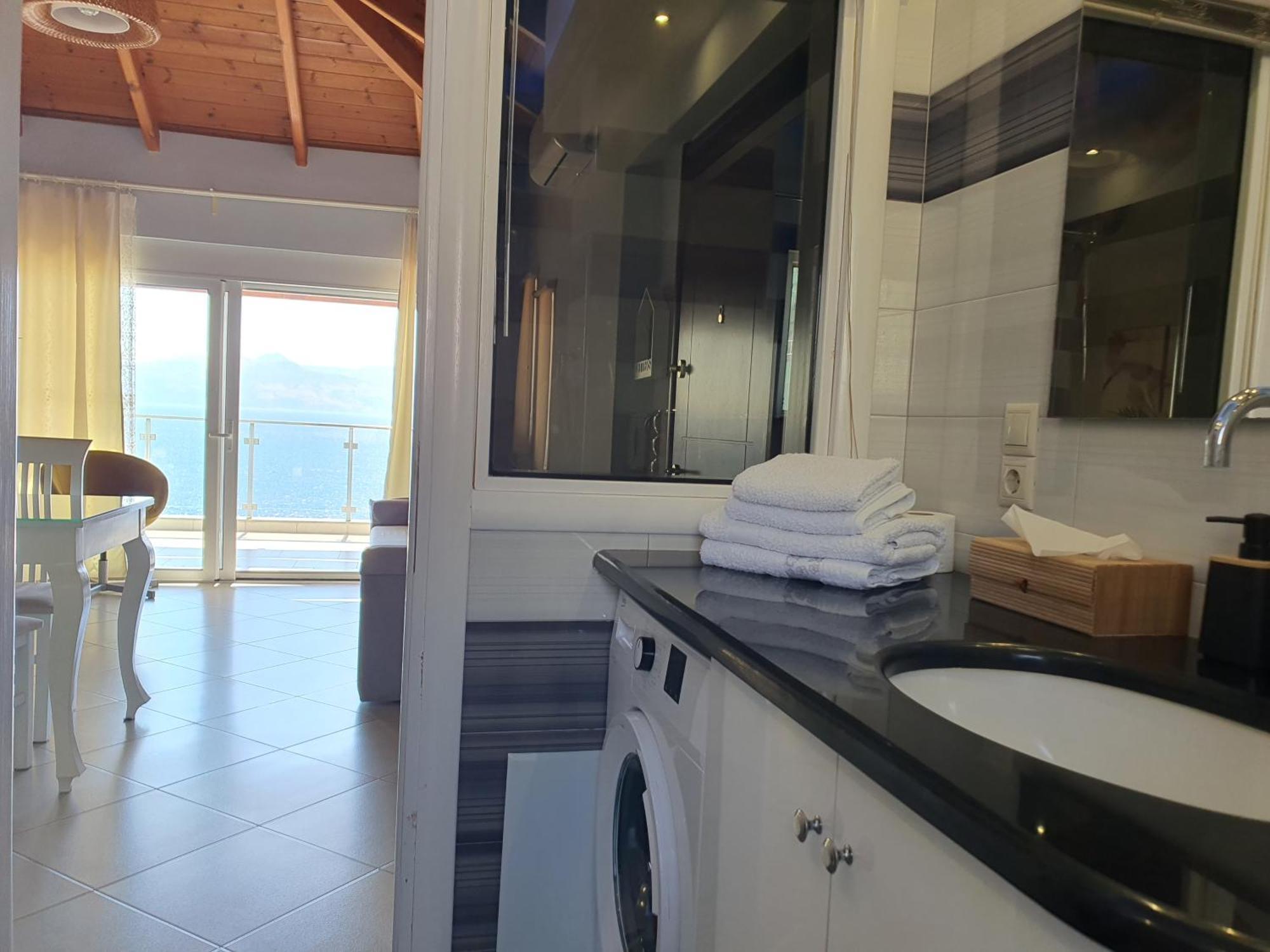 Anna Apartments Sarande Bagian luar foto